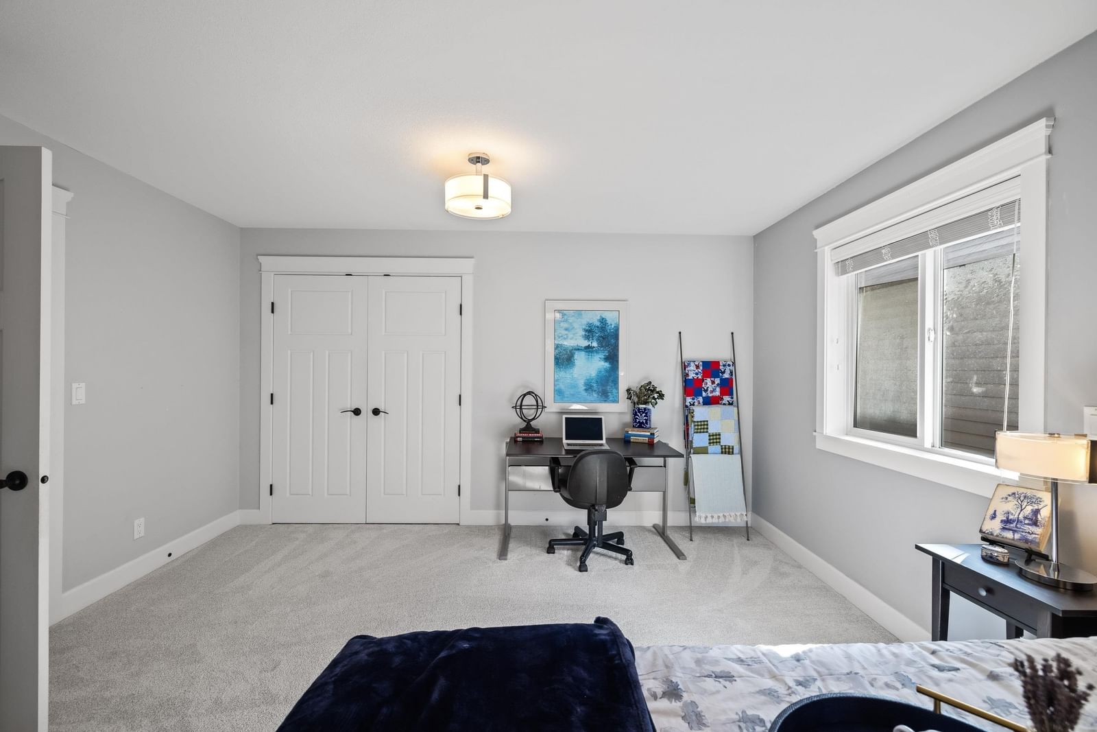 Listing Image 24