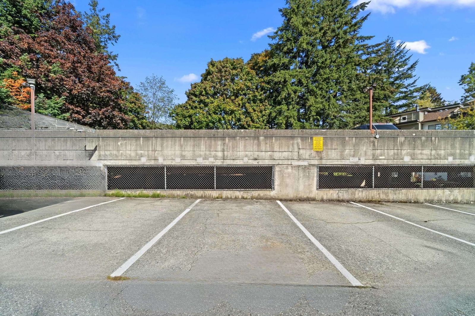 Listing Image 24