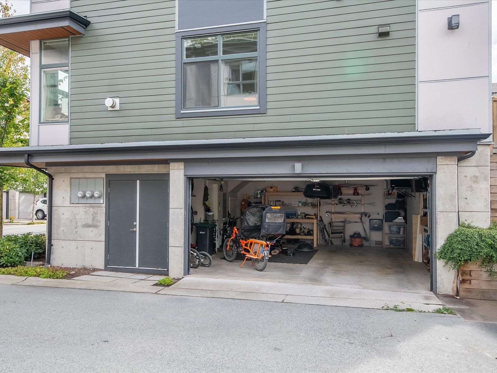 Listing Image 31