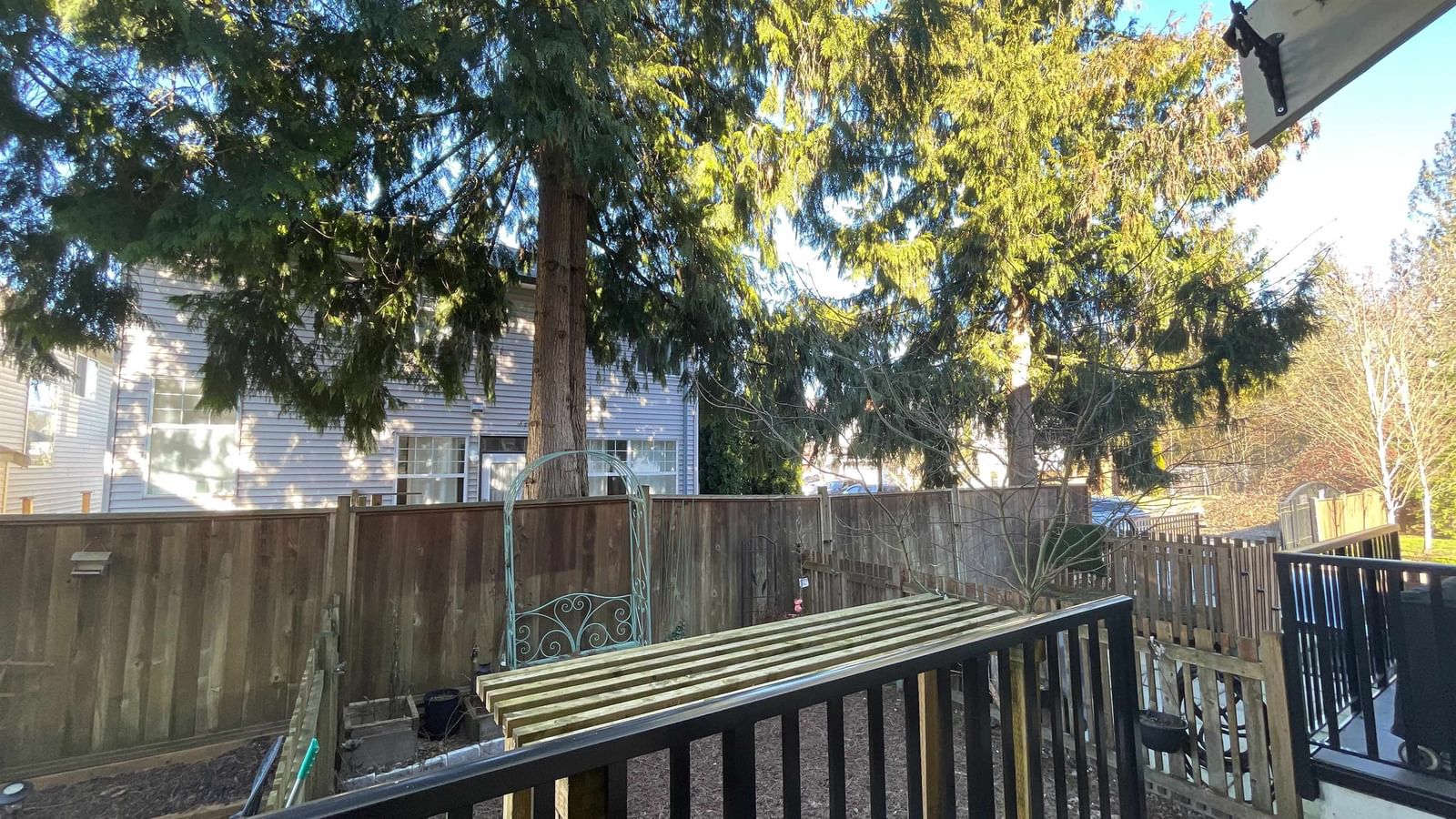 Listing Image 17