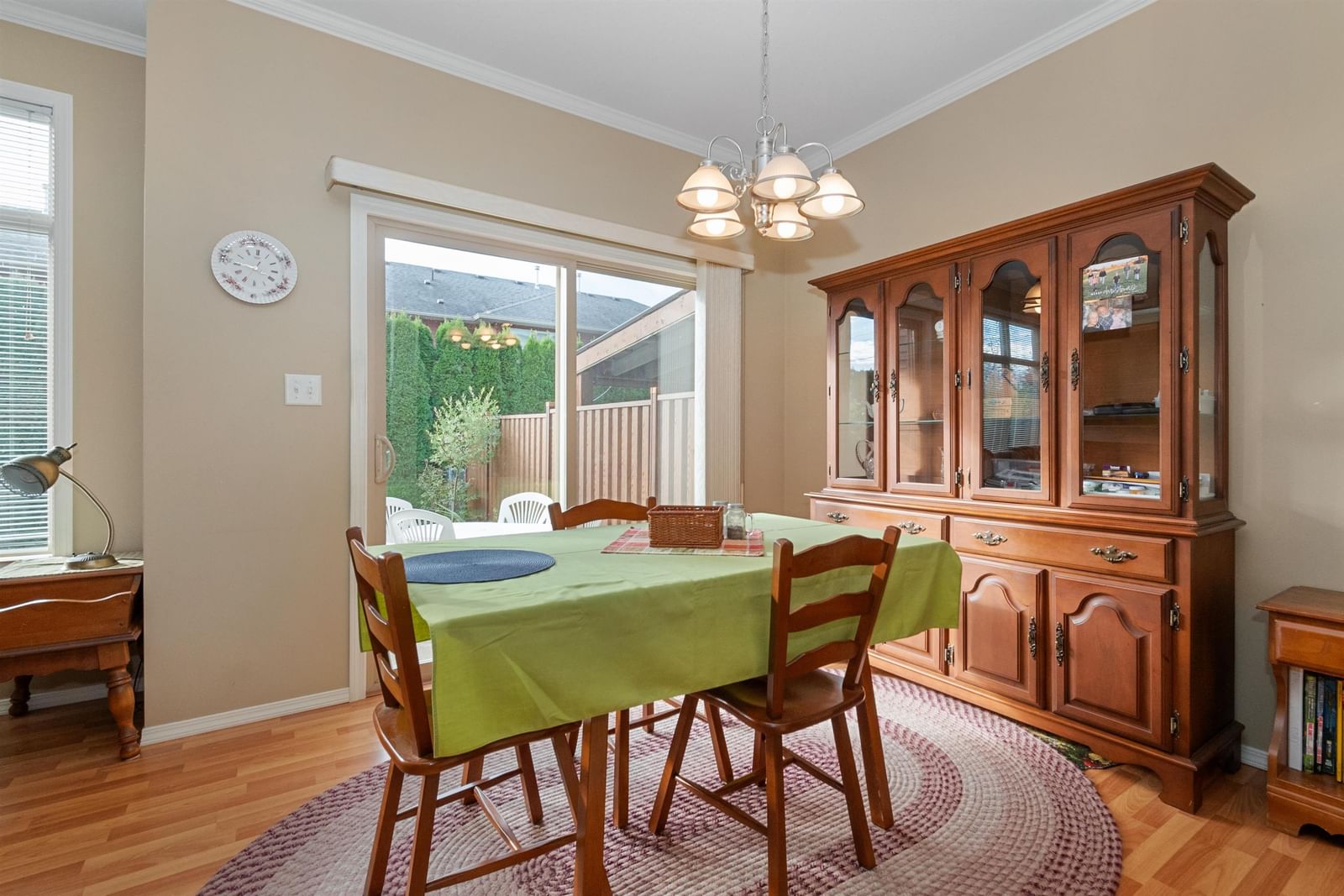 Listing Image 9