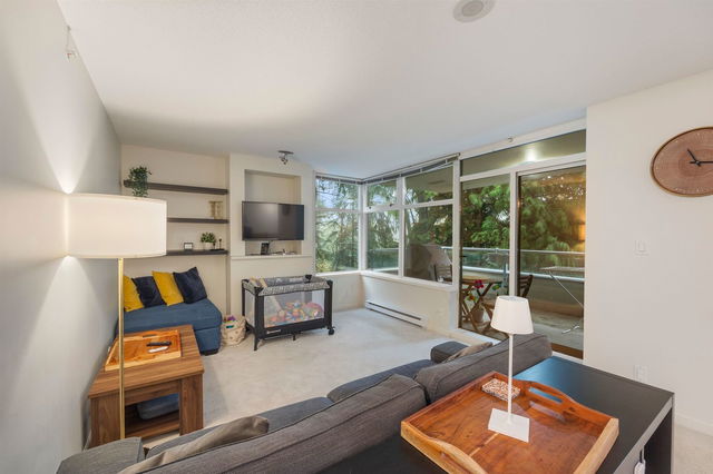 004 - 9288 University Crescent