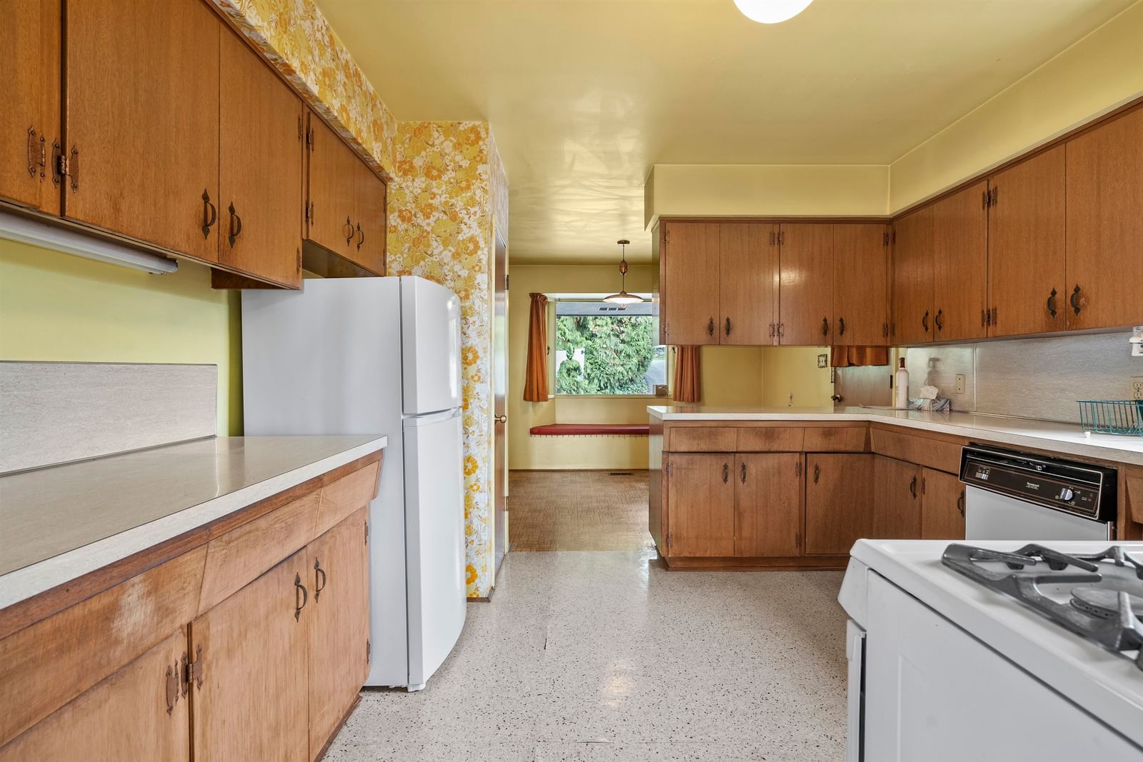 Listing Image 9