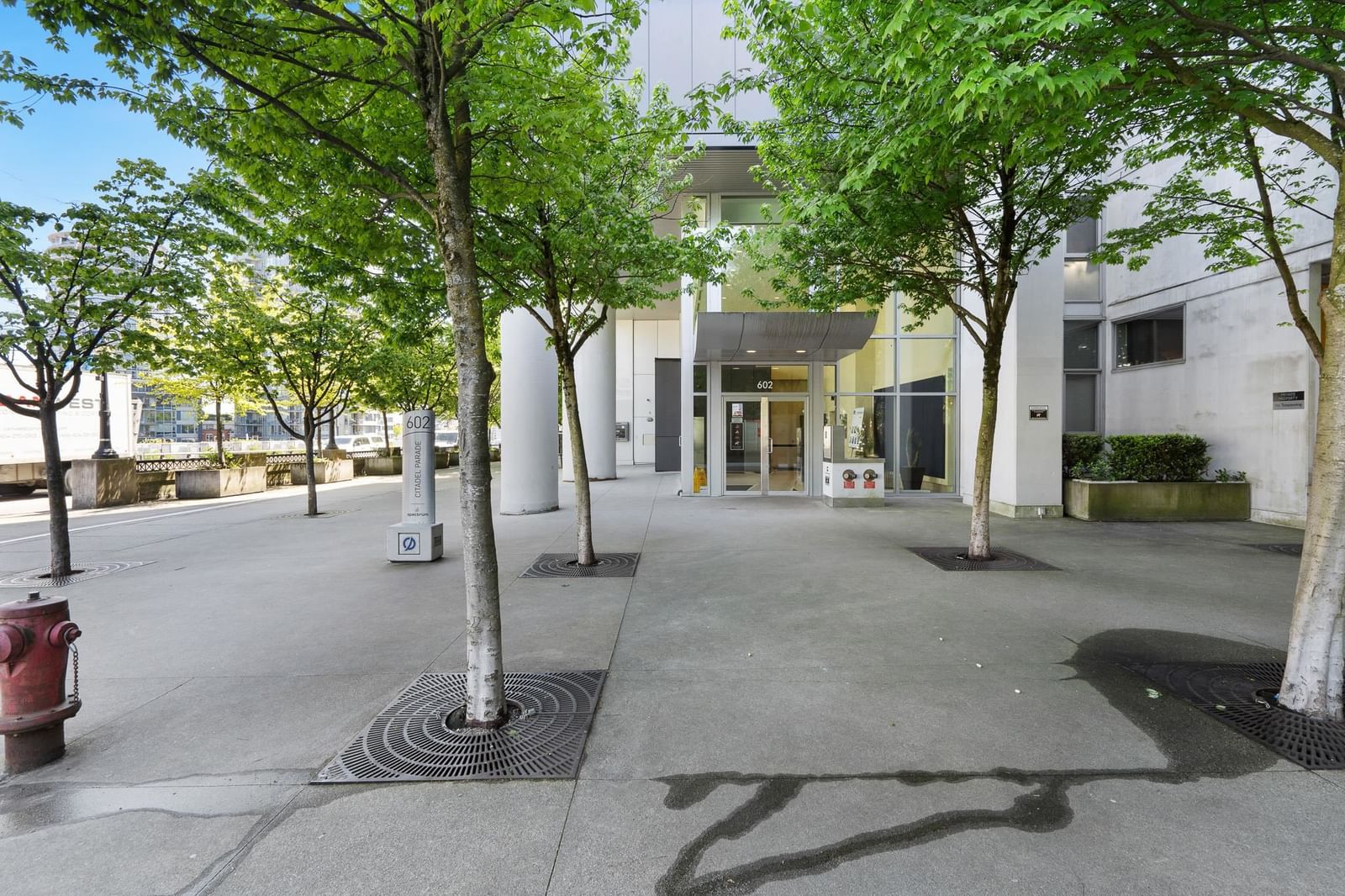 Listing Image 21