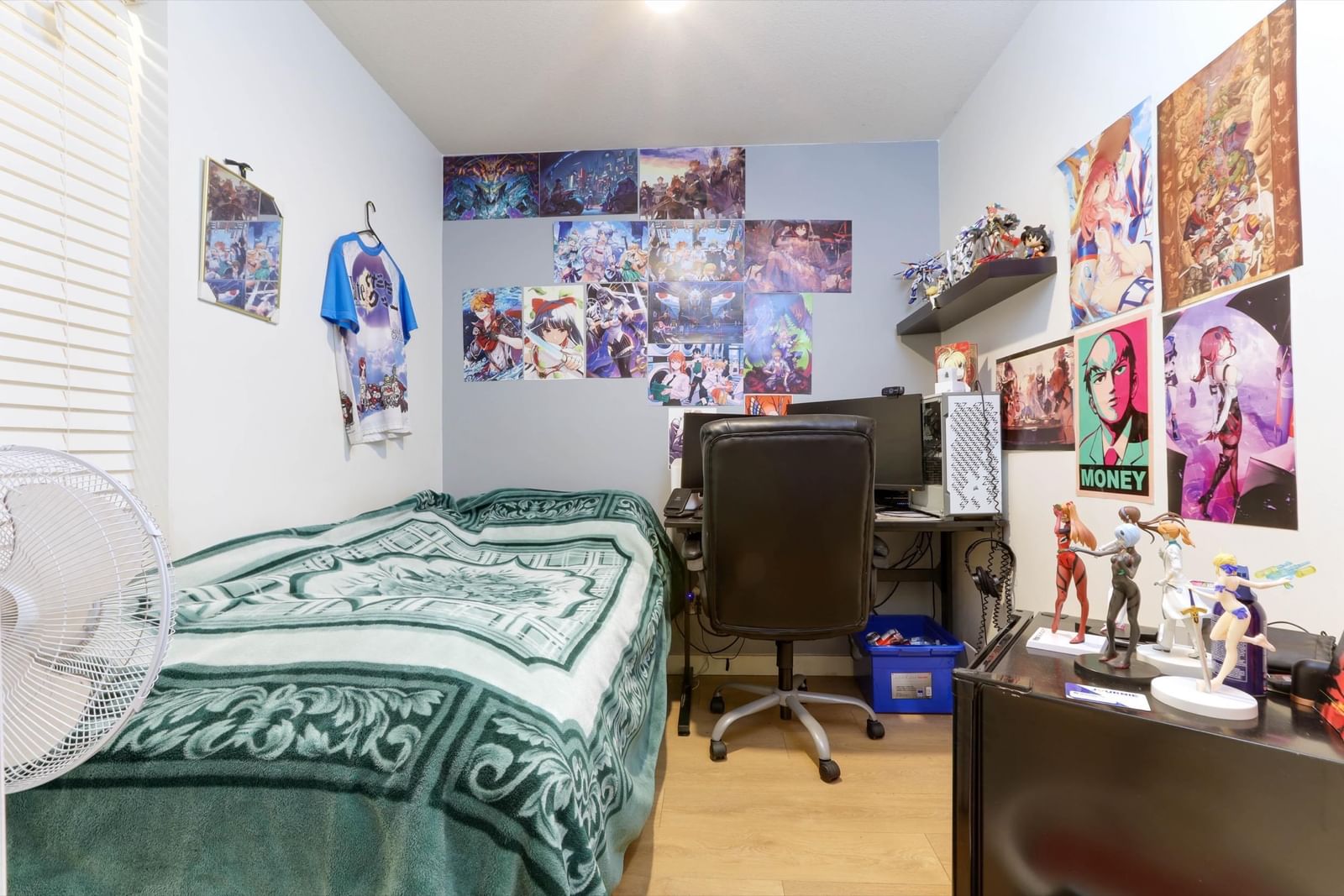 Listing Image 23