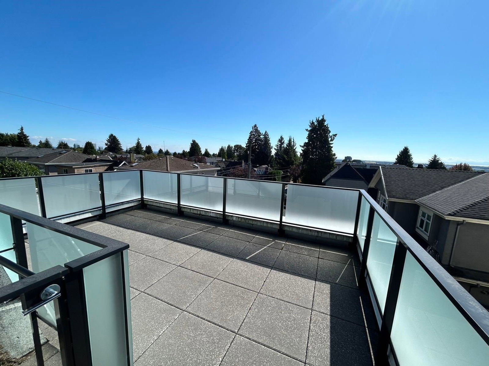 Listing Image 27
