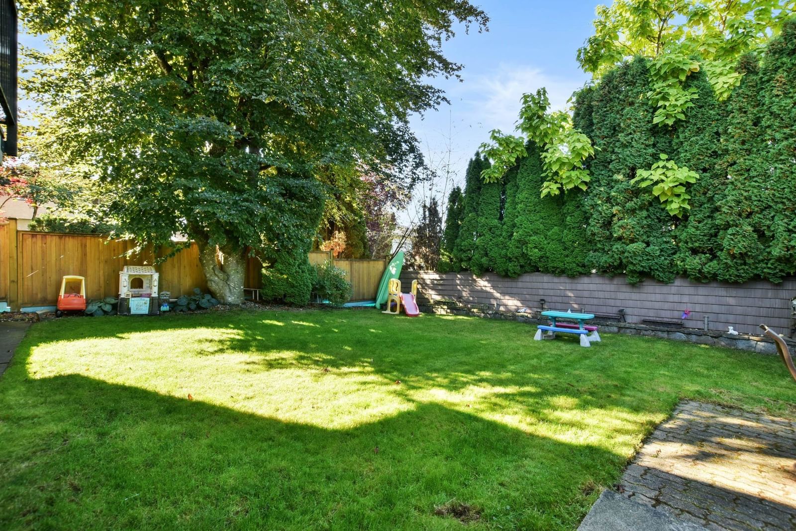 Listing Image 31