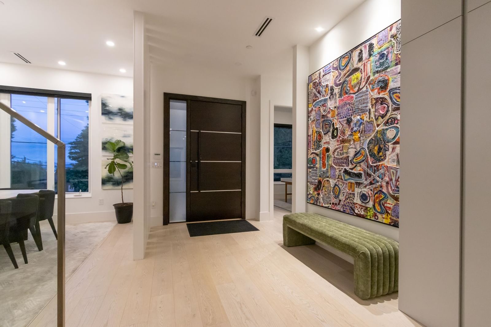 Listing Image 12