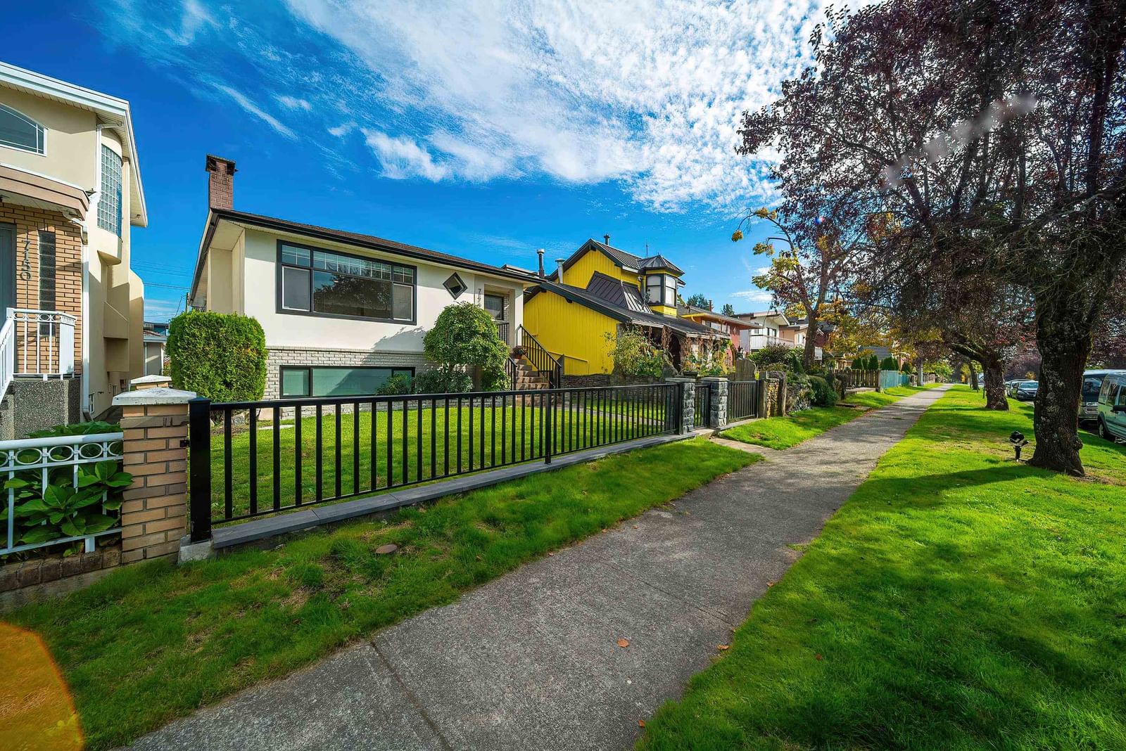 Listing Image 19