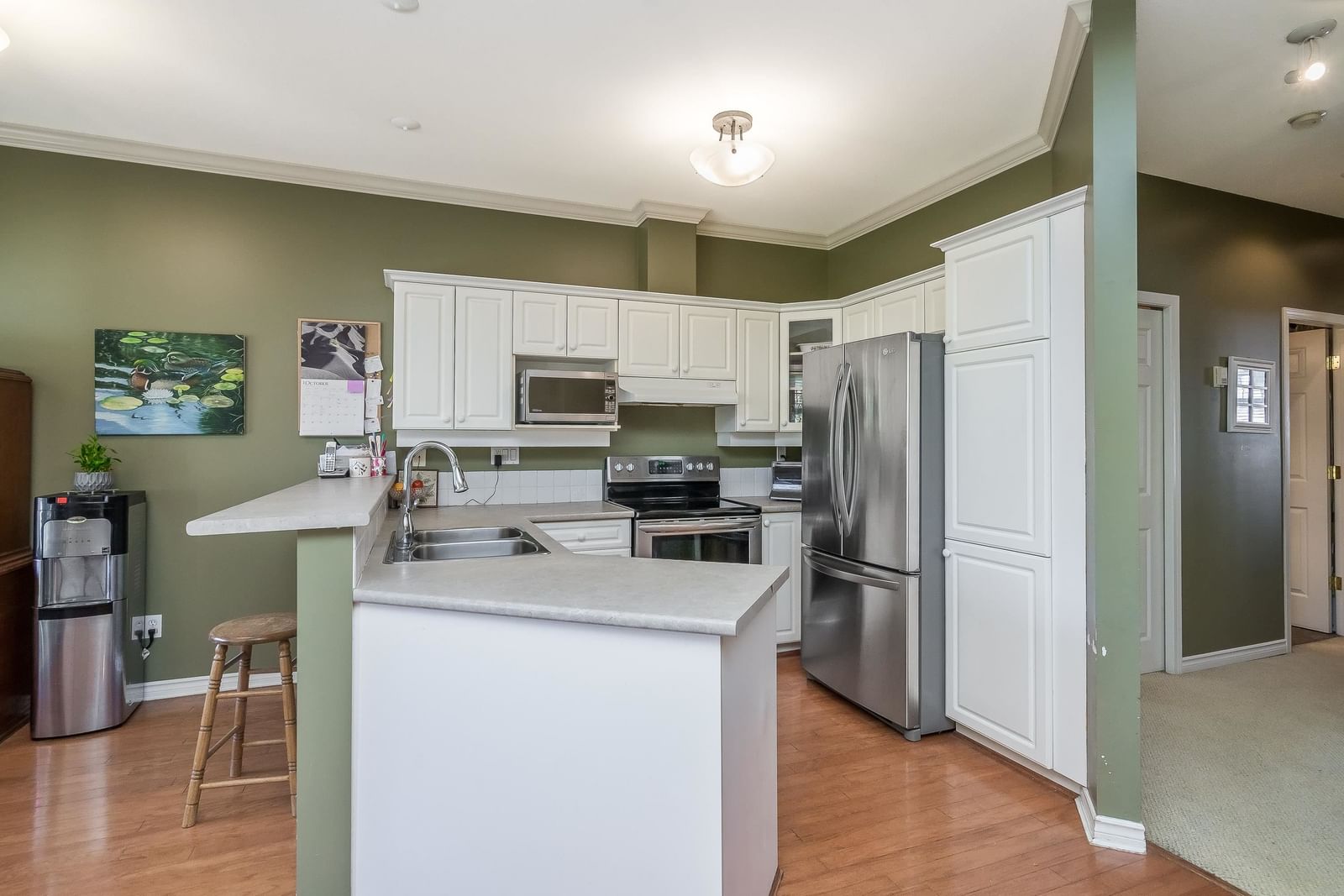 Listing Image 18