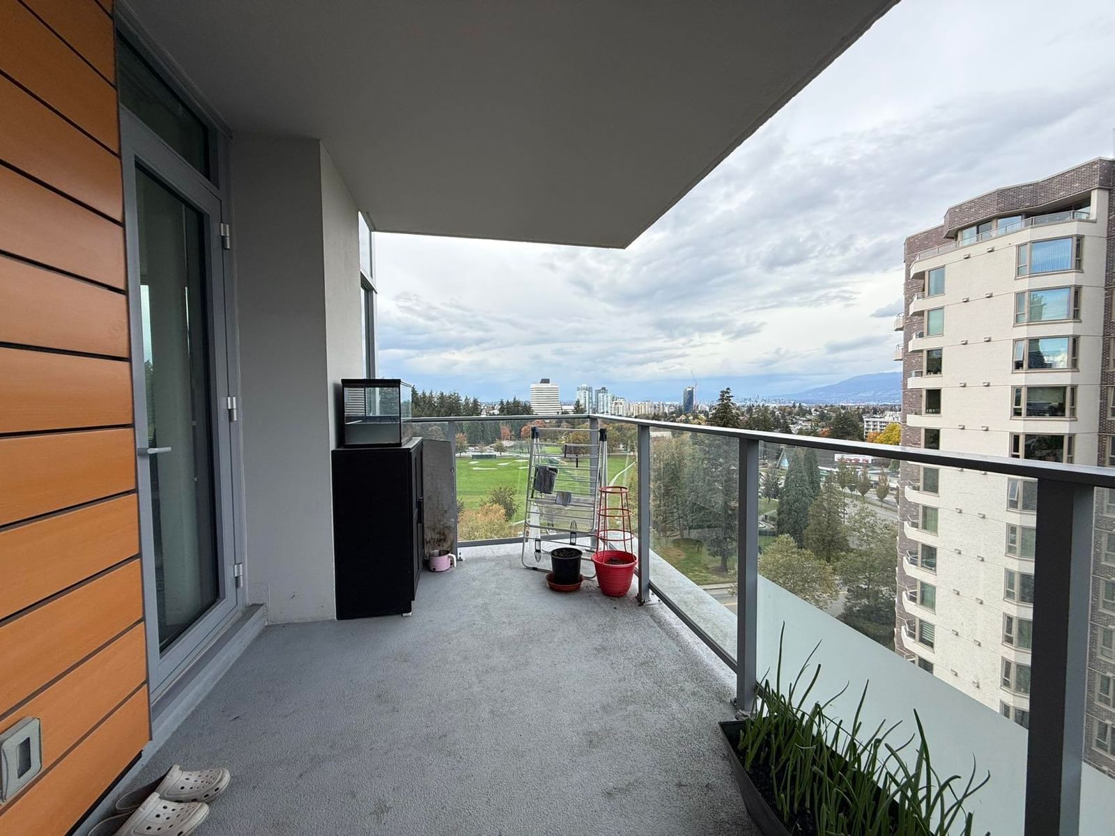 Listing Image 27
