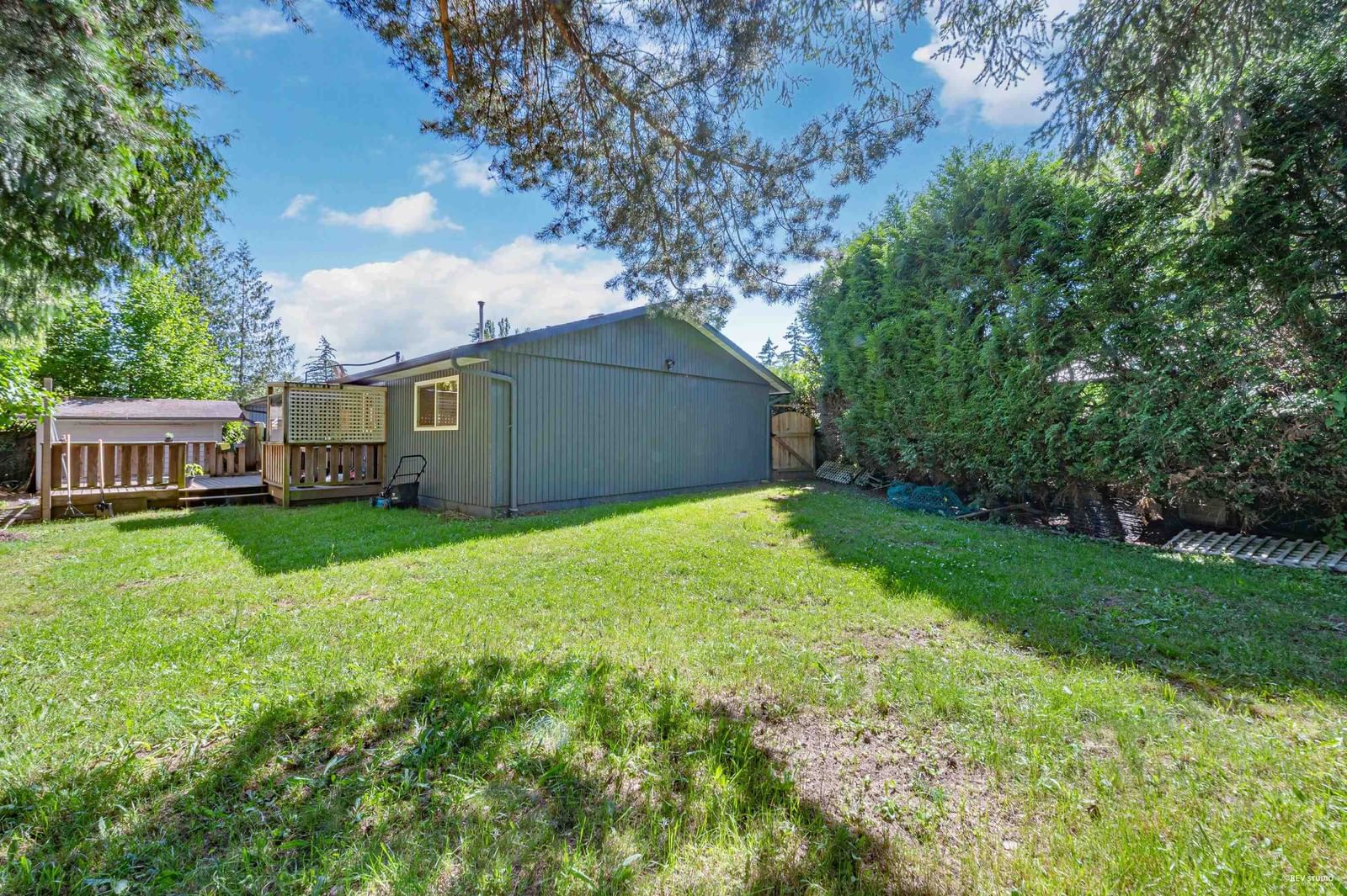 Listing Image 20