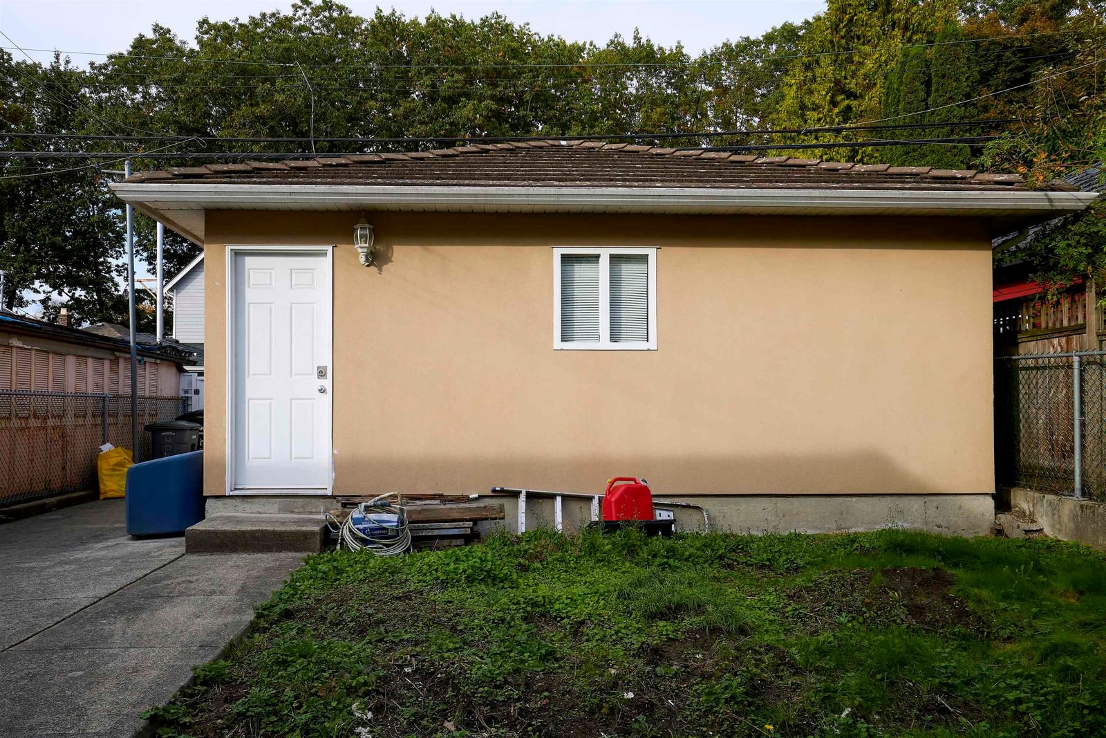 Listing Image 21