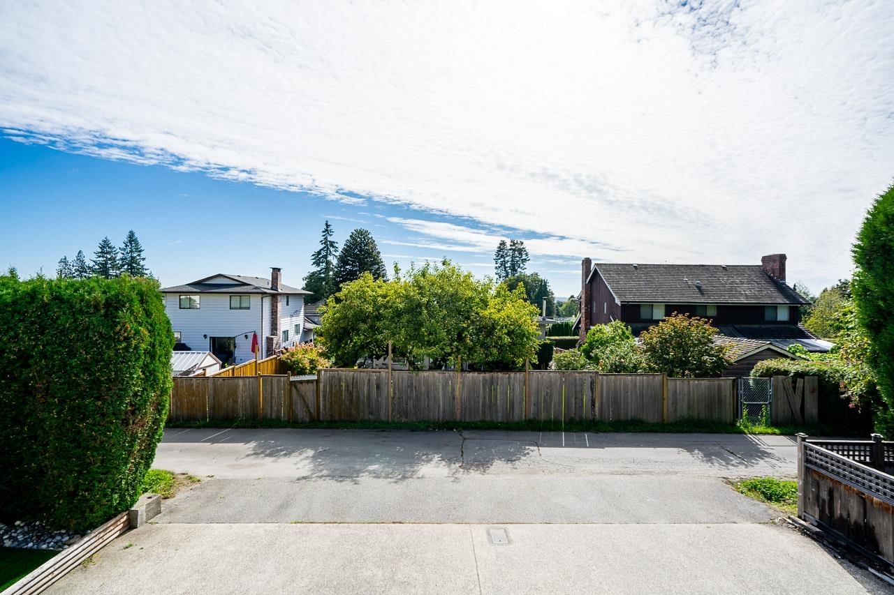 Listing Image 33