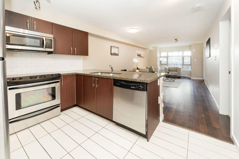 209 - 7337 Macpherson Avenue, Burnaby, V5J 0A9 | Image 2