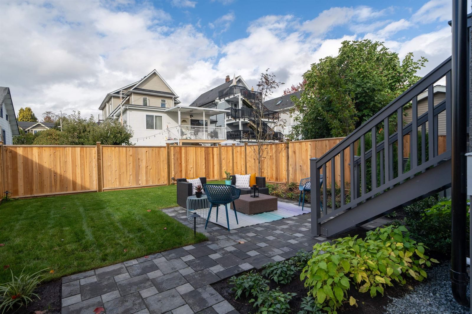 Listing Image 19