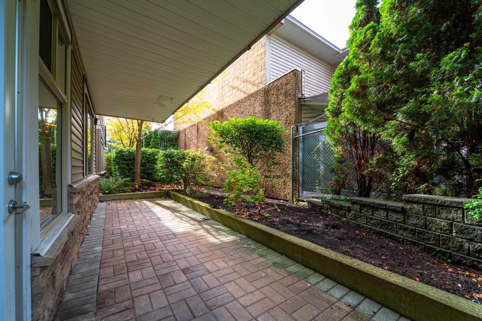 Listing Image 25