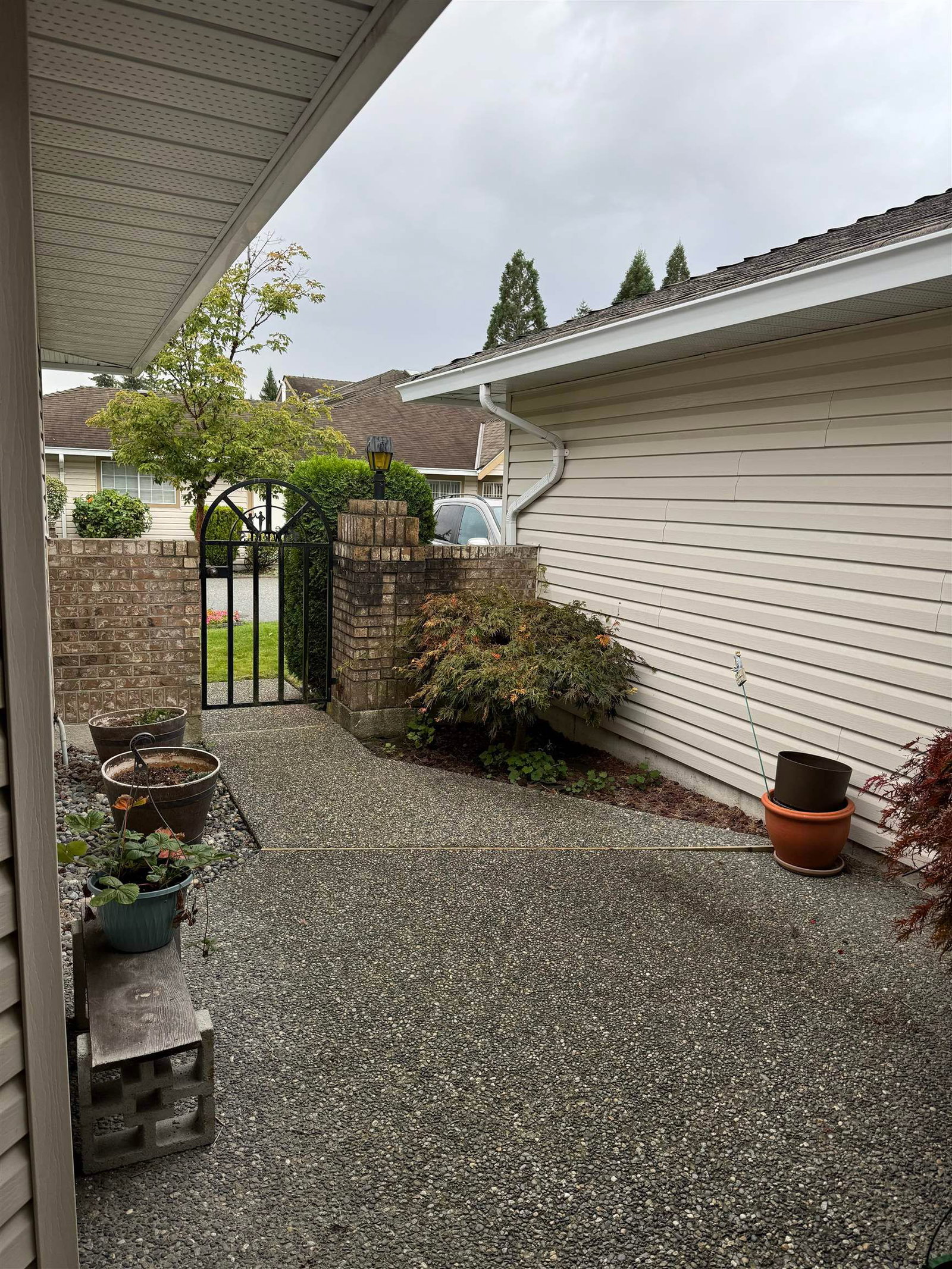 Listing Image 38