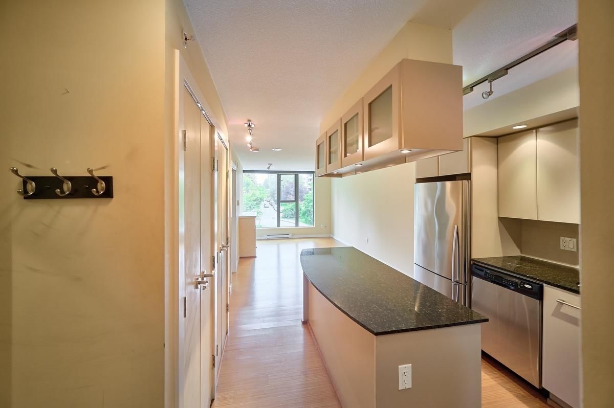 Listing Image 18