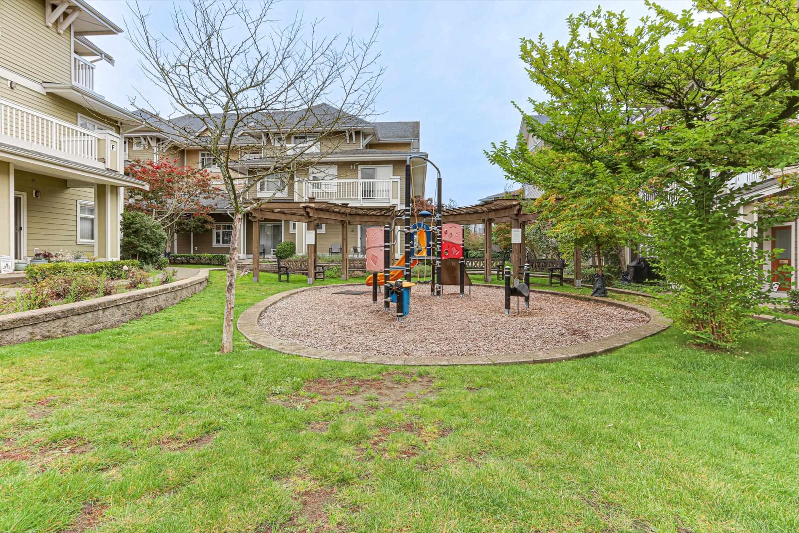 Listing Image 27