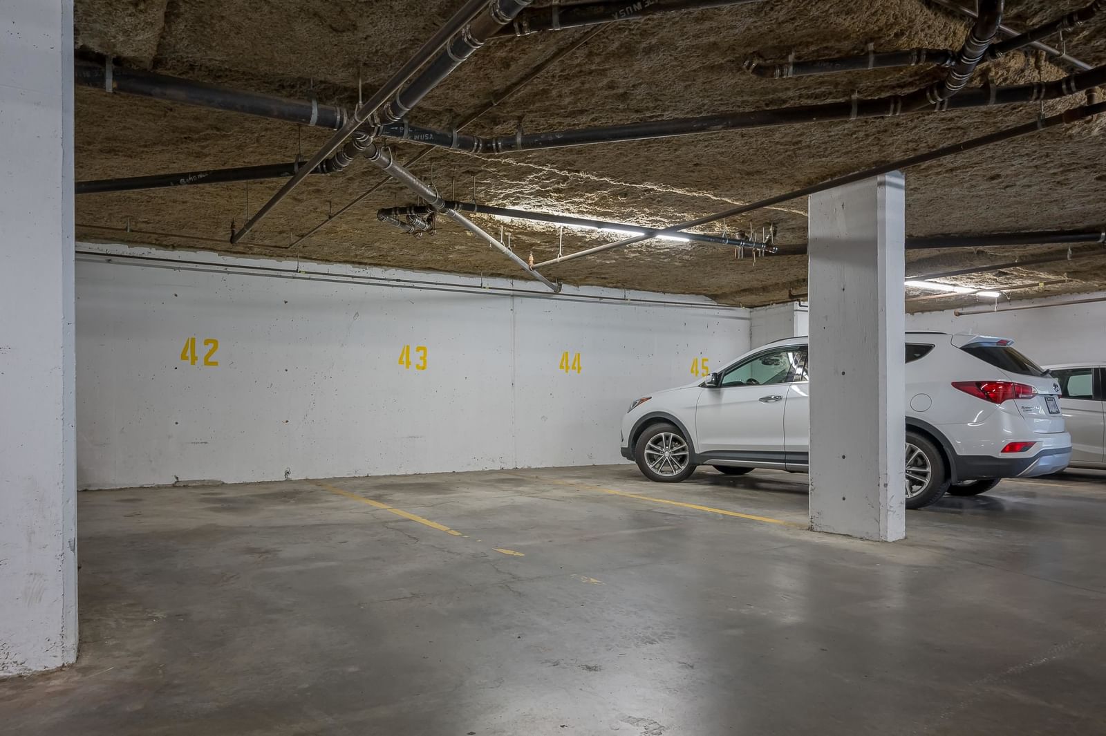 Listing Image 32