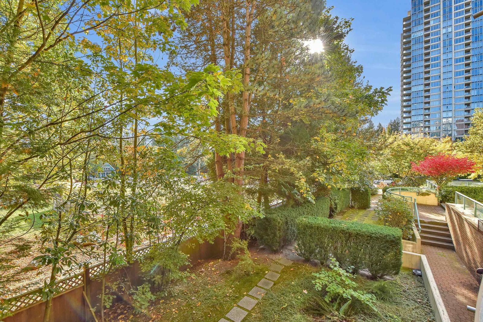 Listing Image 17