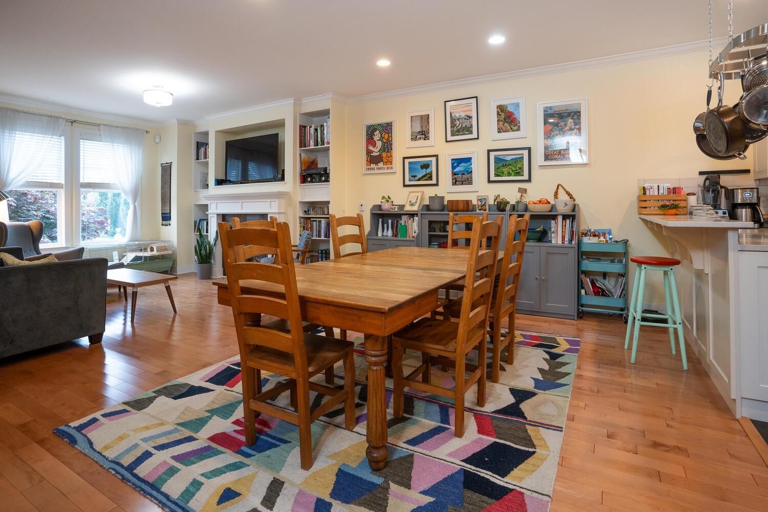 Listing Image 6