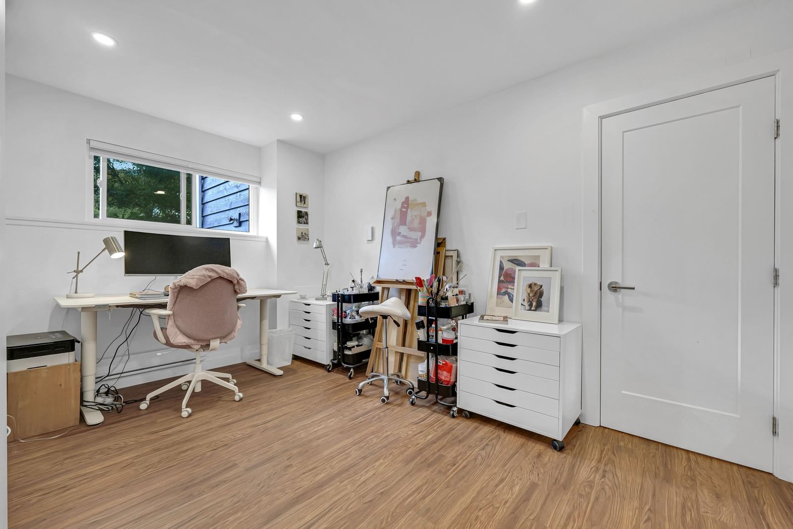 Listing Image 17