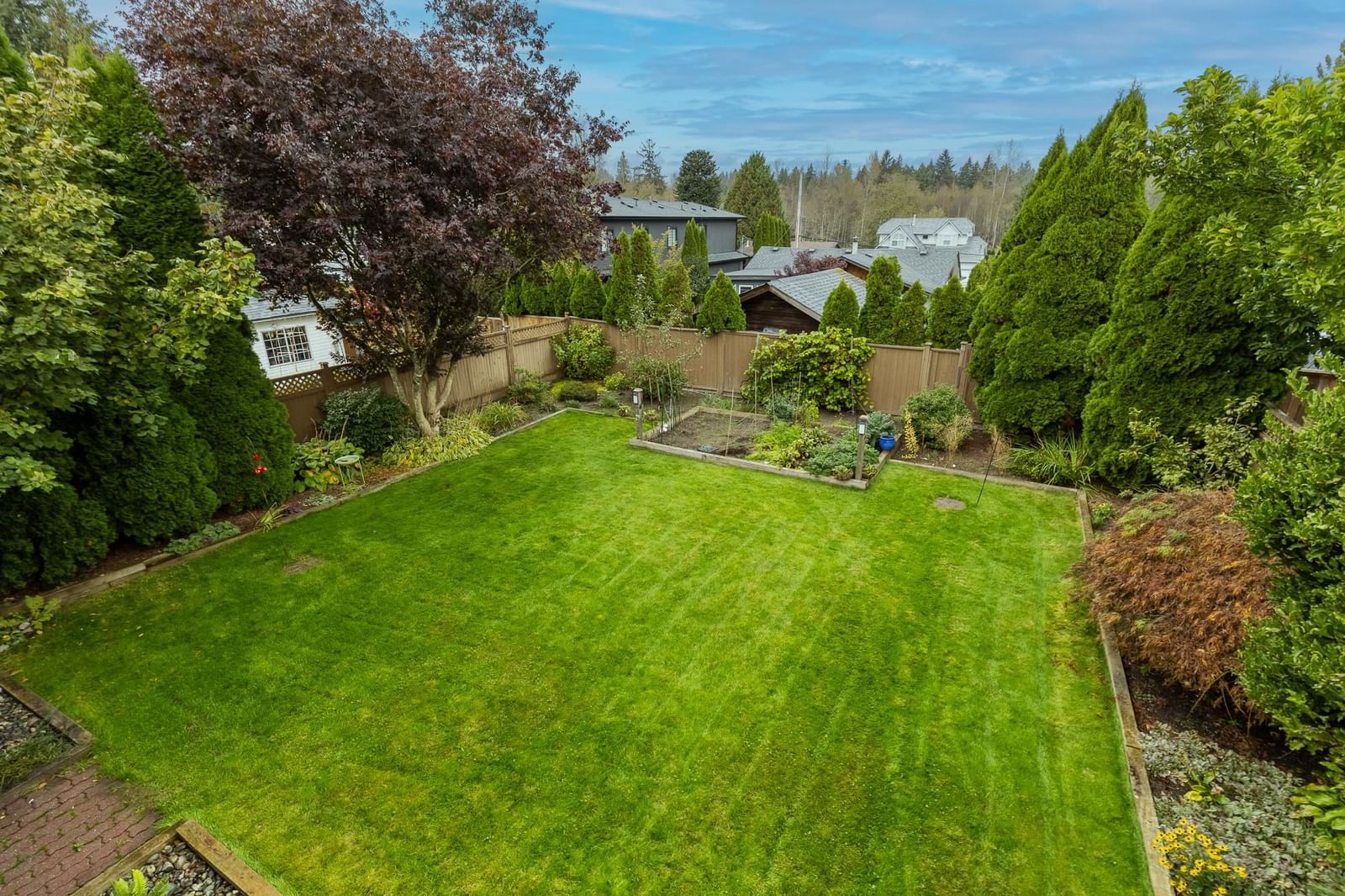 Listing Image 33