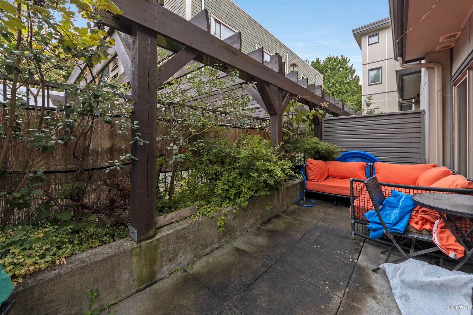 Listing Image 14