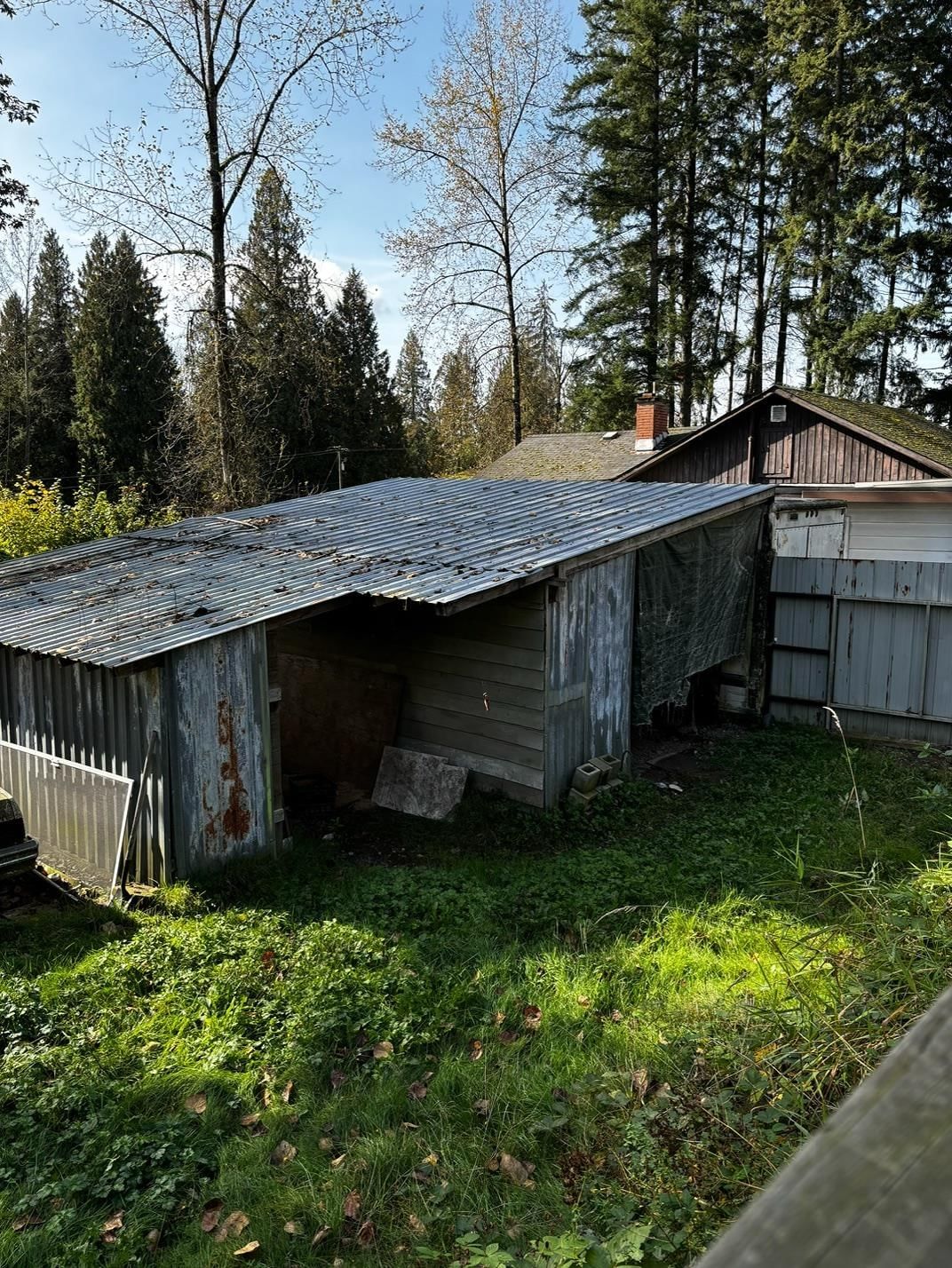 Listing Image 5