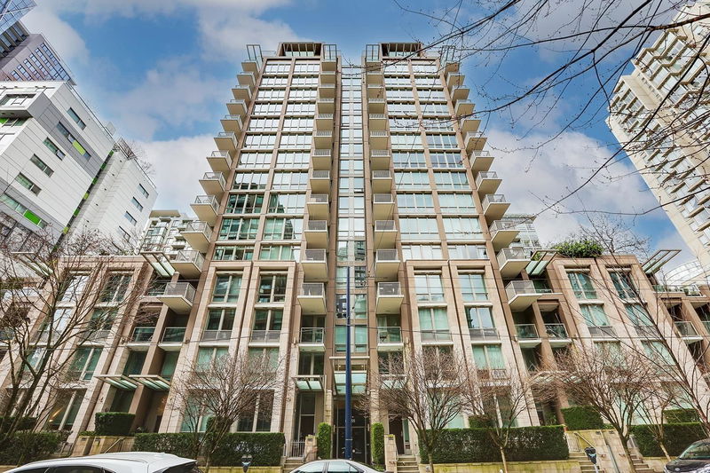 1055 Richards Street #303, Vancouver, British Columbia (MLS R2936479)