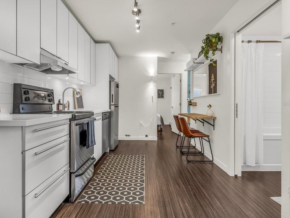 Listing Image 19