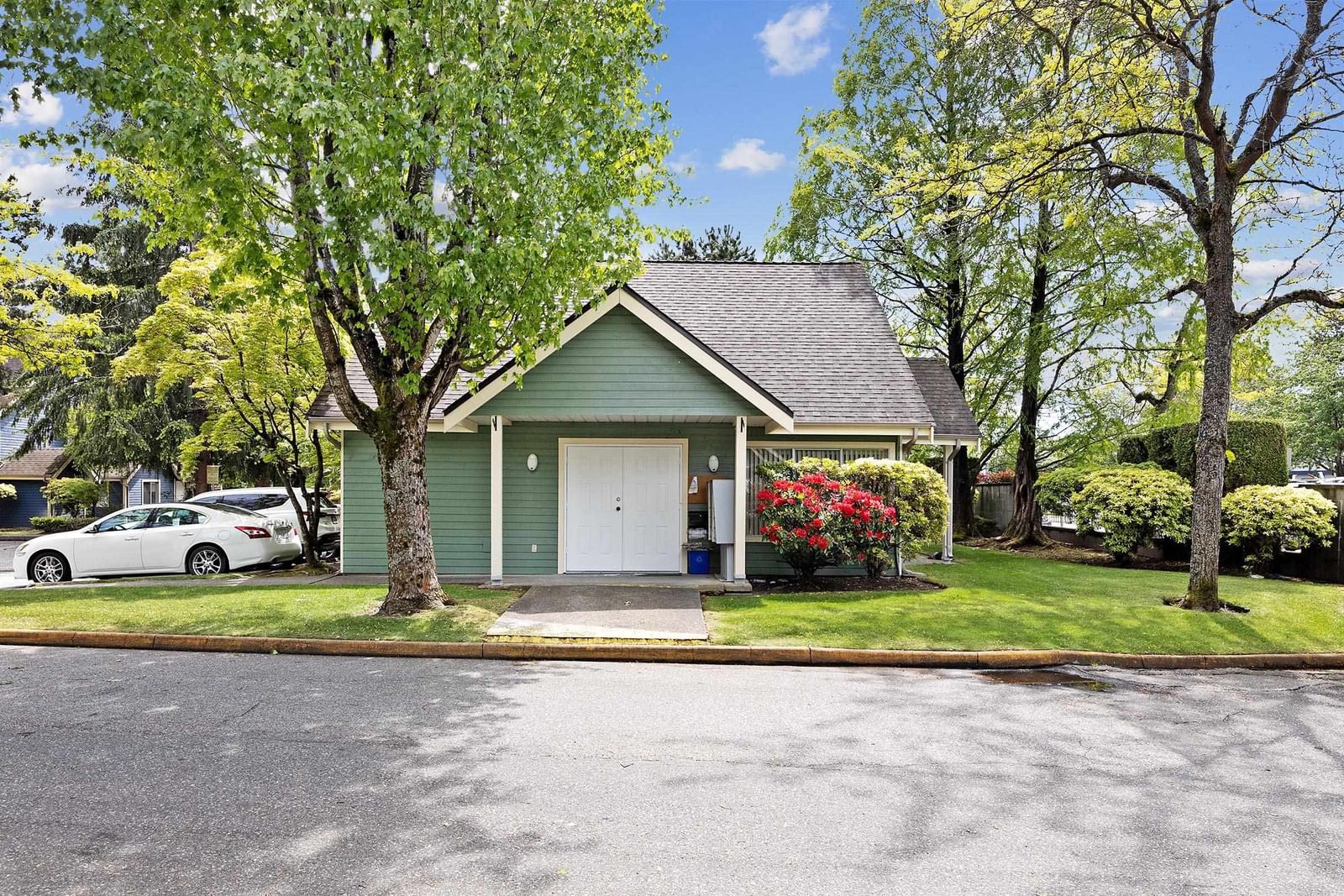 Listing Image 25