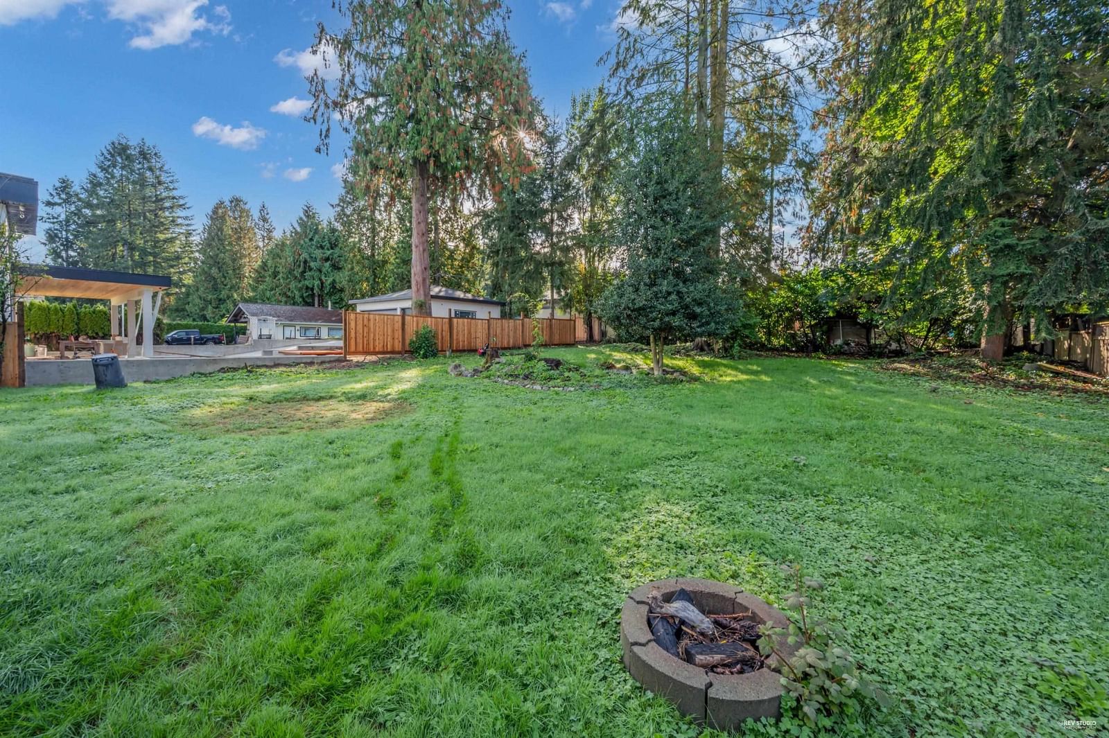 Listing Image 22