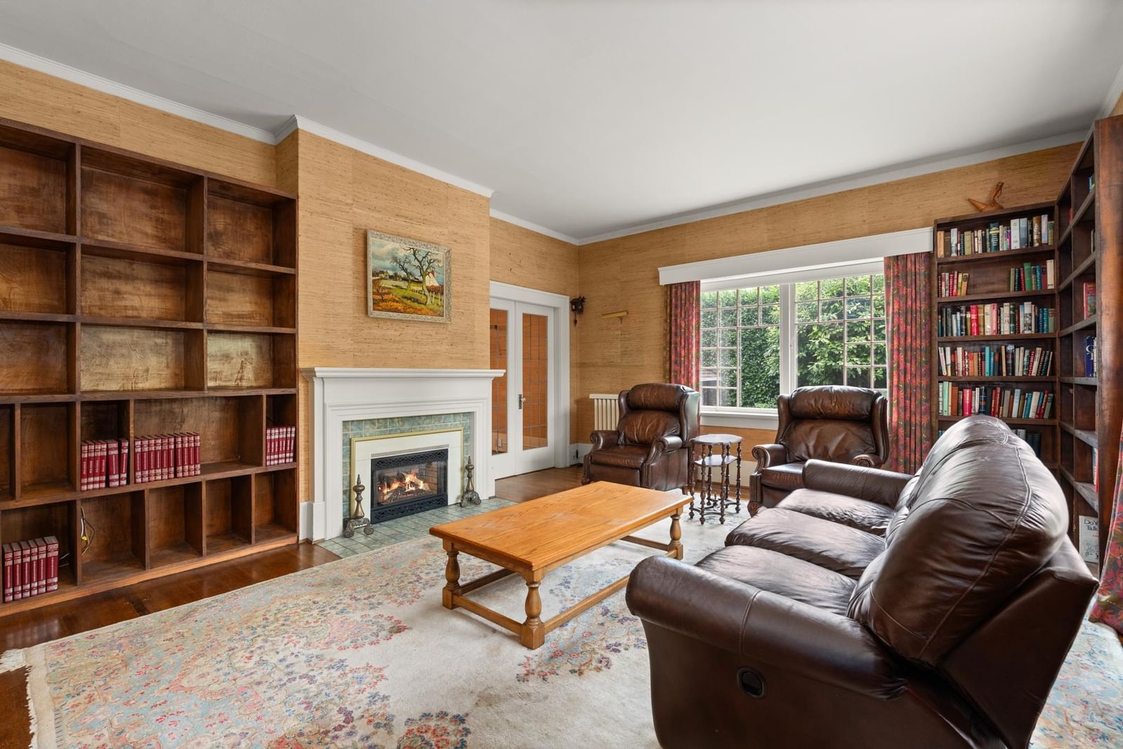 Listing Image 5