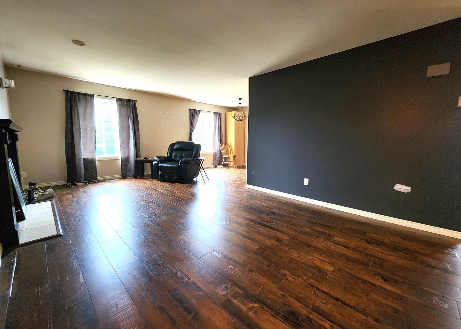 Listing Image 18