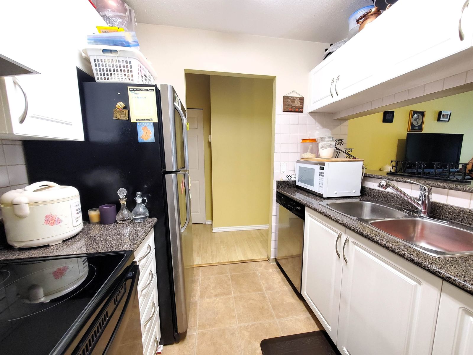 Listing Image 8