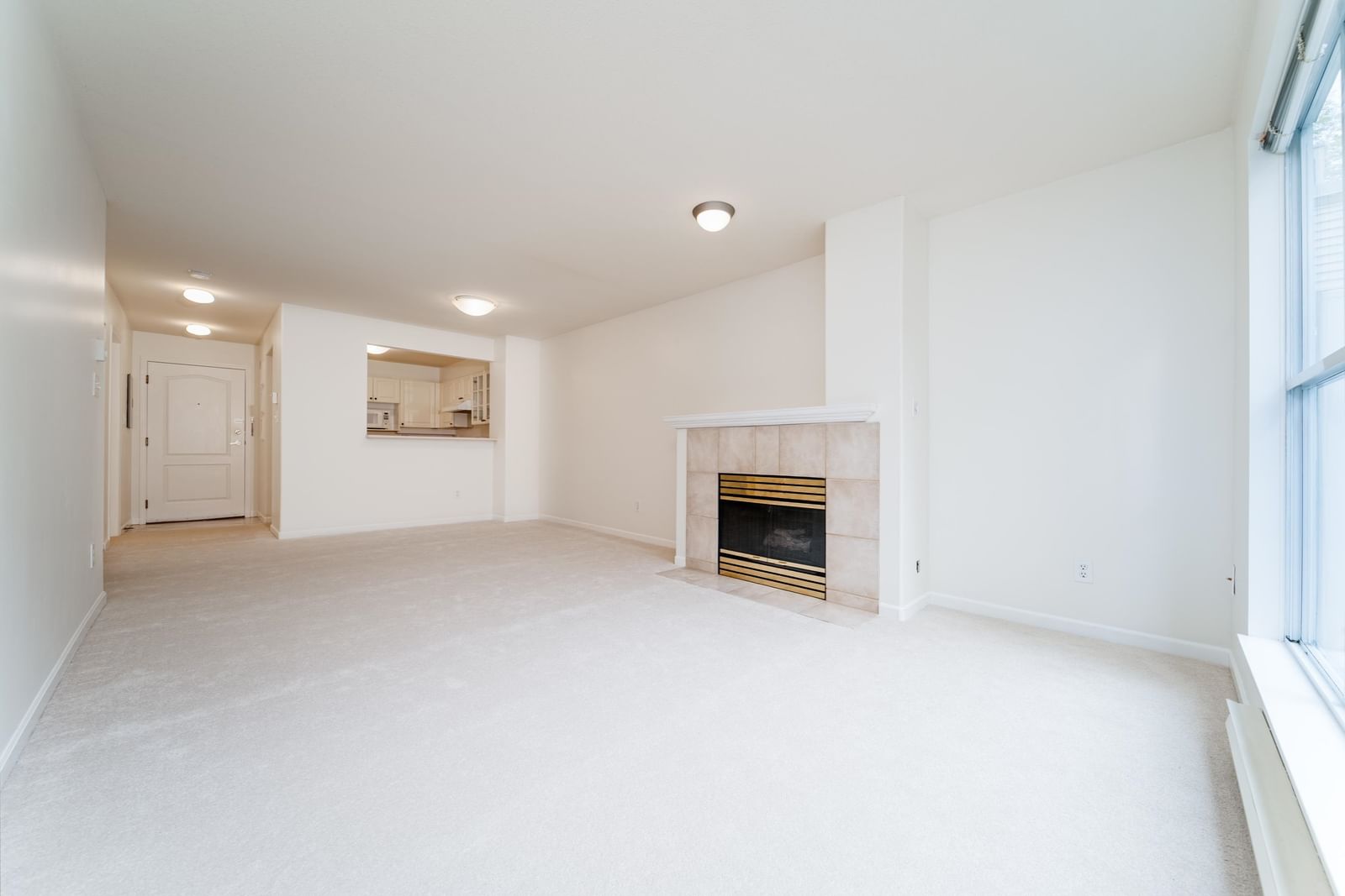 Listing Image 30