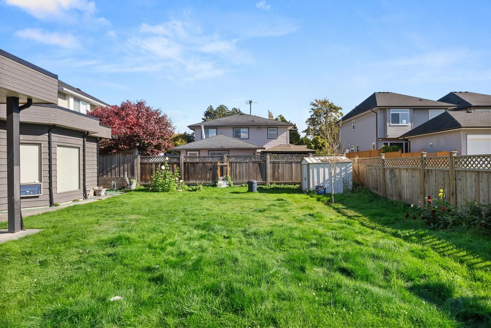 Listing Image 19