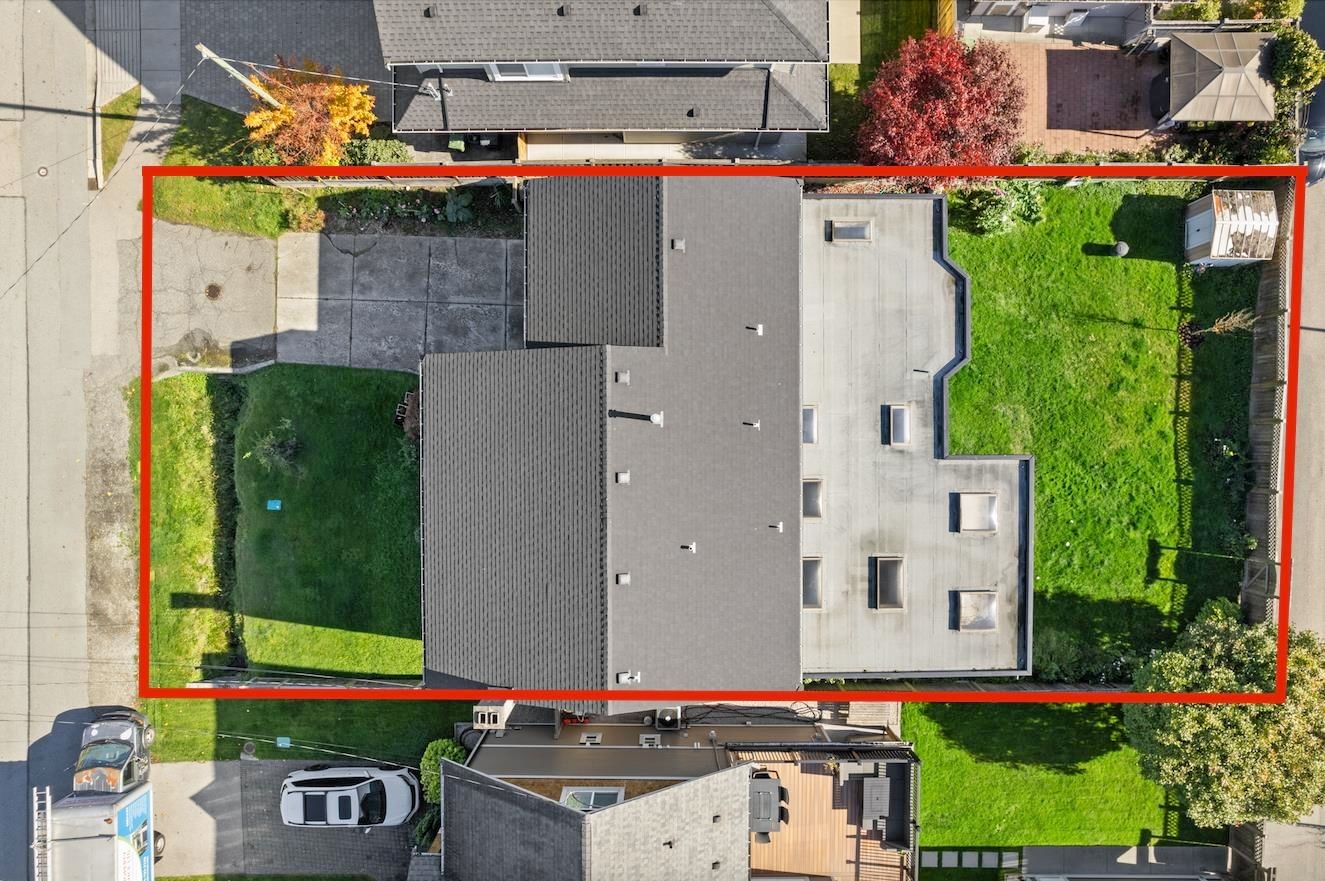Listing Image 6