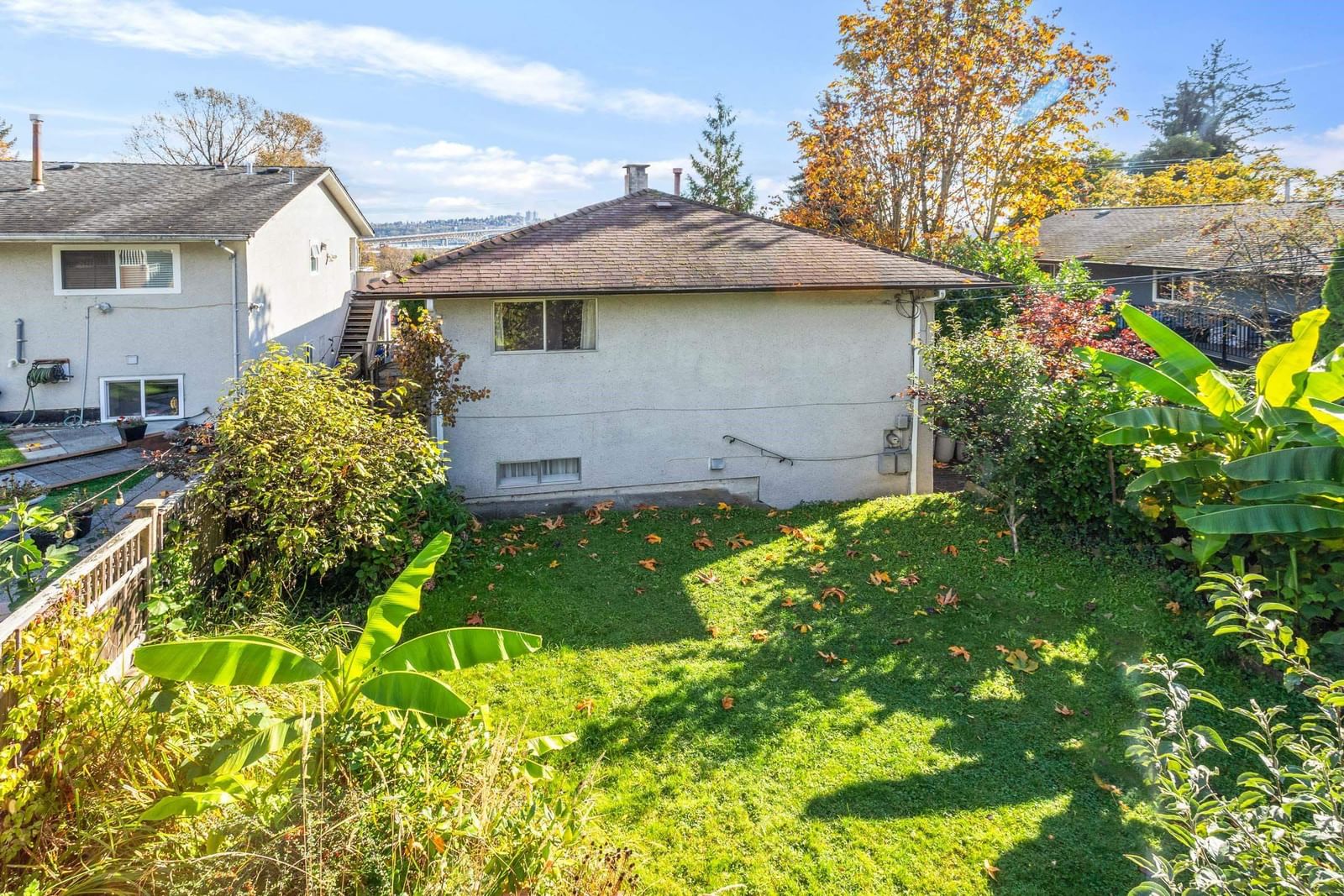 Listing Image 33