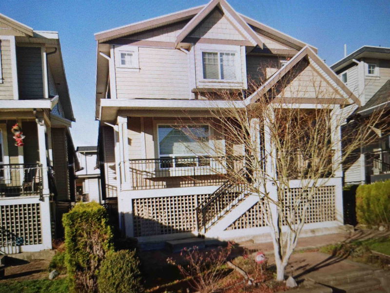 1349 Salter Street, New Westminster, British Columbia (MLS R2937081)