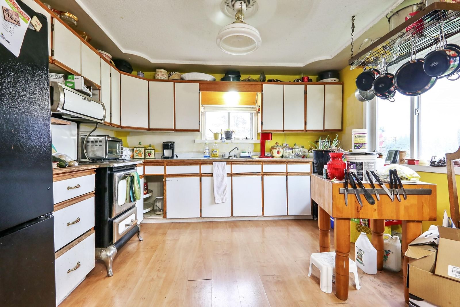 Listing Image 5