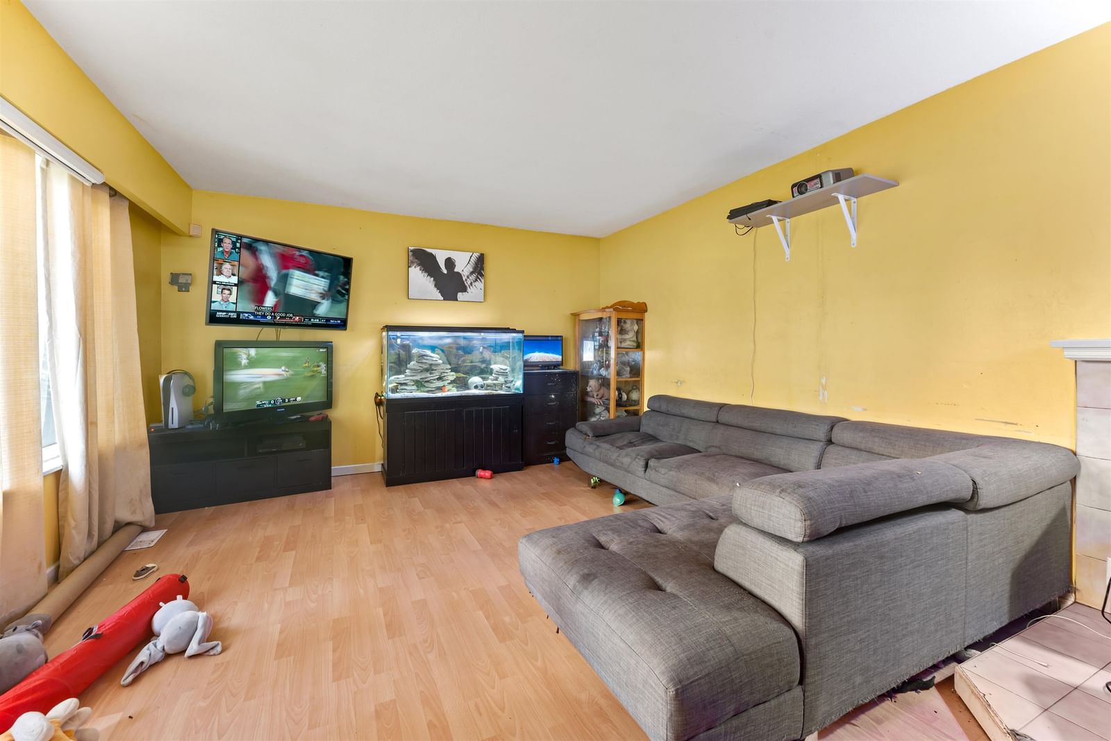 Listing Image 13