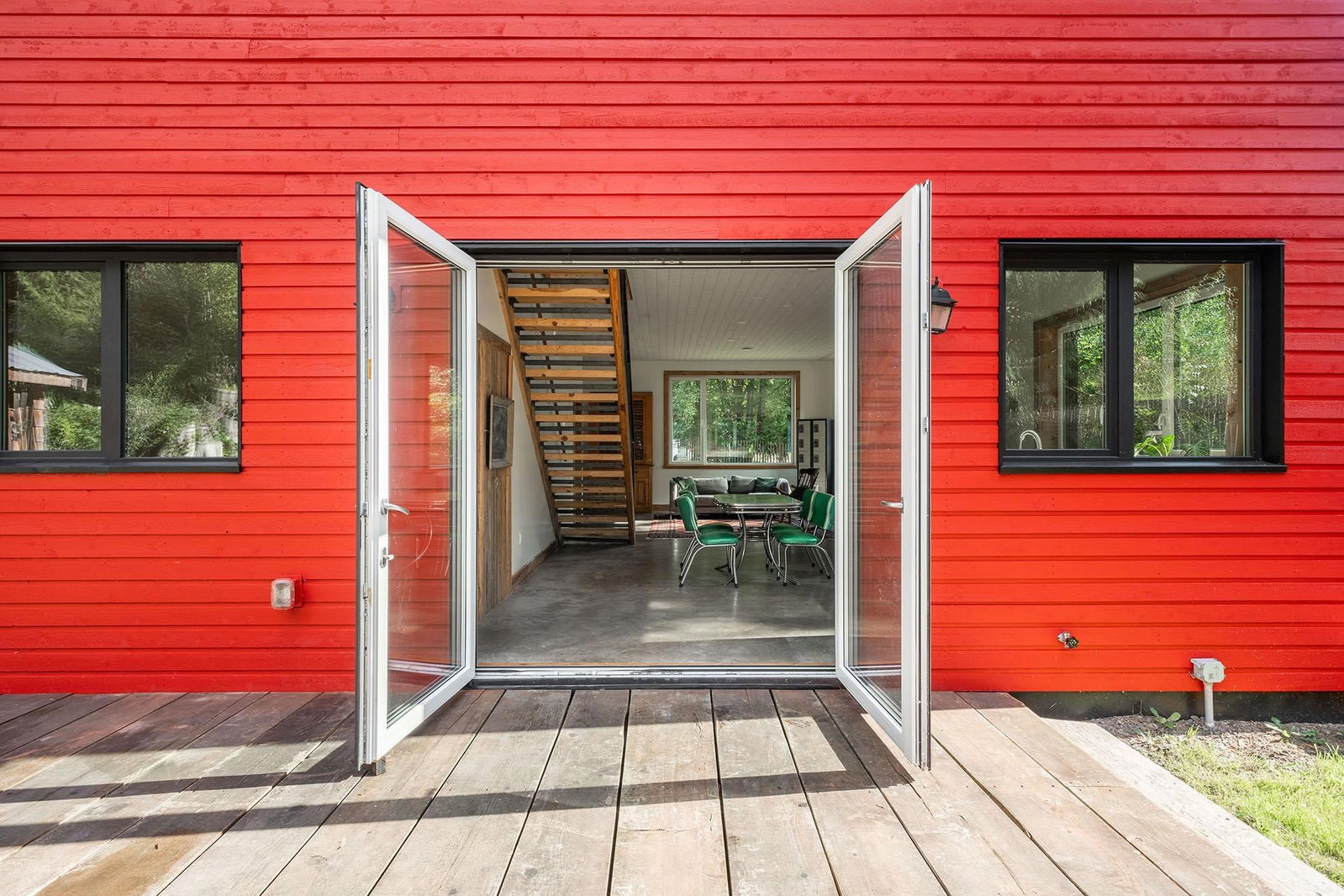 Listing Image 8