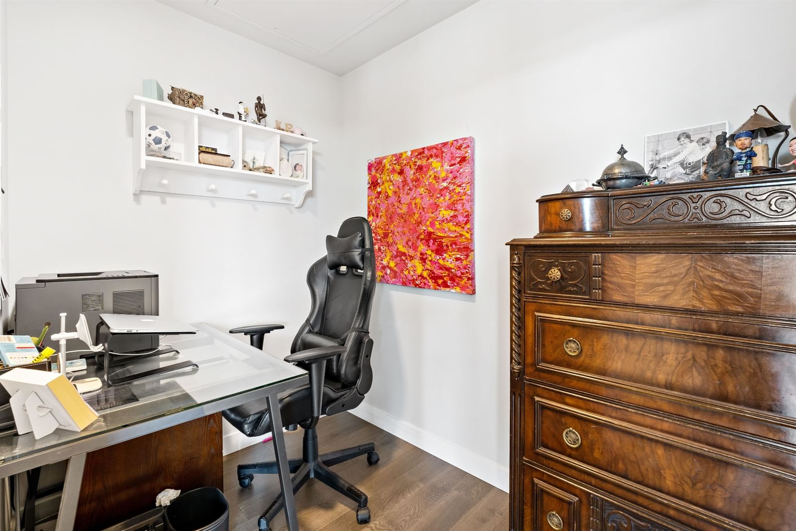 Listing Image 17