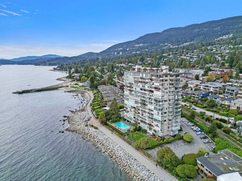 150 24th Street #1006, West Vancouver, British Columbia (MLS R2937357)