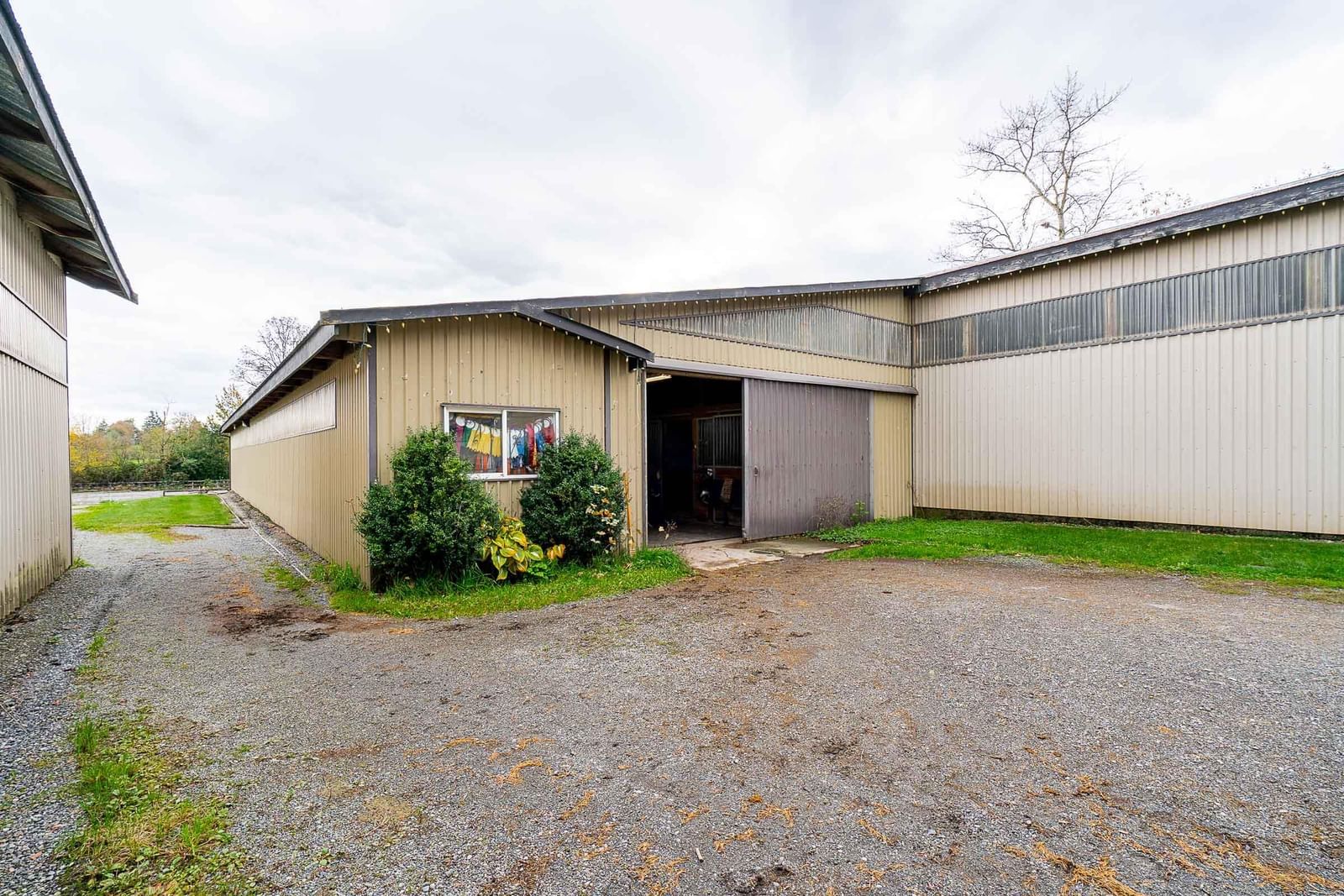 Listing Image 23