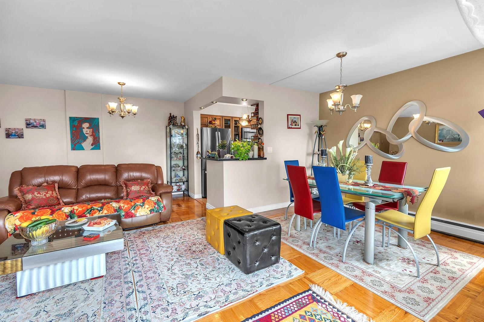 Listing Image 16